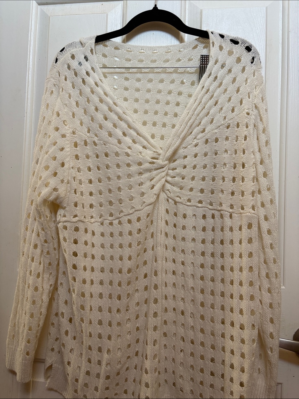 Source Unknown Cream Open-Knit V-Neck Sweater